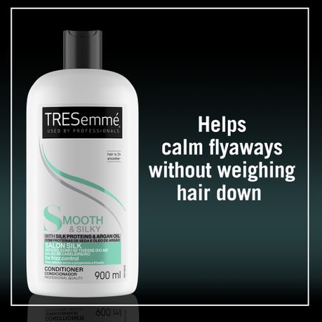 TRESemme Smooth and Silky Frizz Control Conditioner - 900ml
