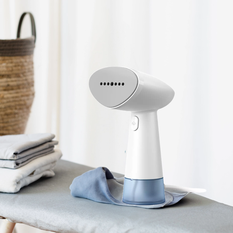 Philips Garment Steamer - Handheld Steamer for Clothes, 980W Steam Iron